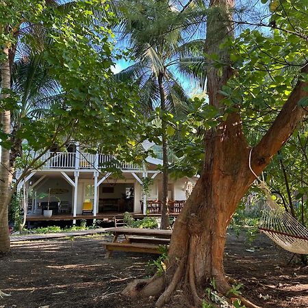 Le Coconut Lodge 아바토루 외부 사진