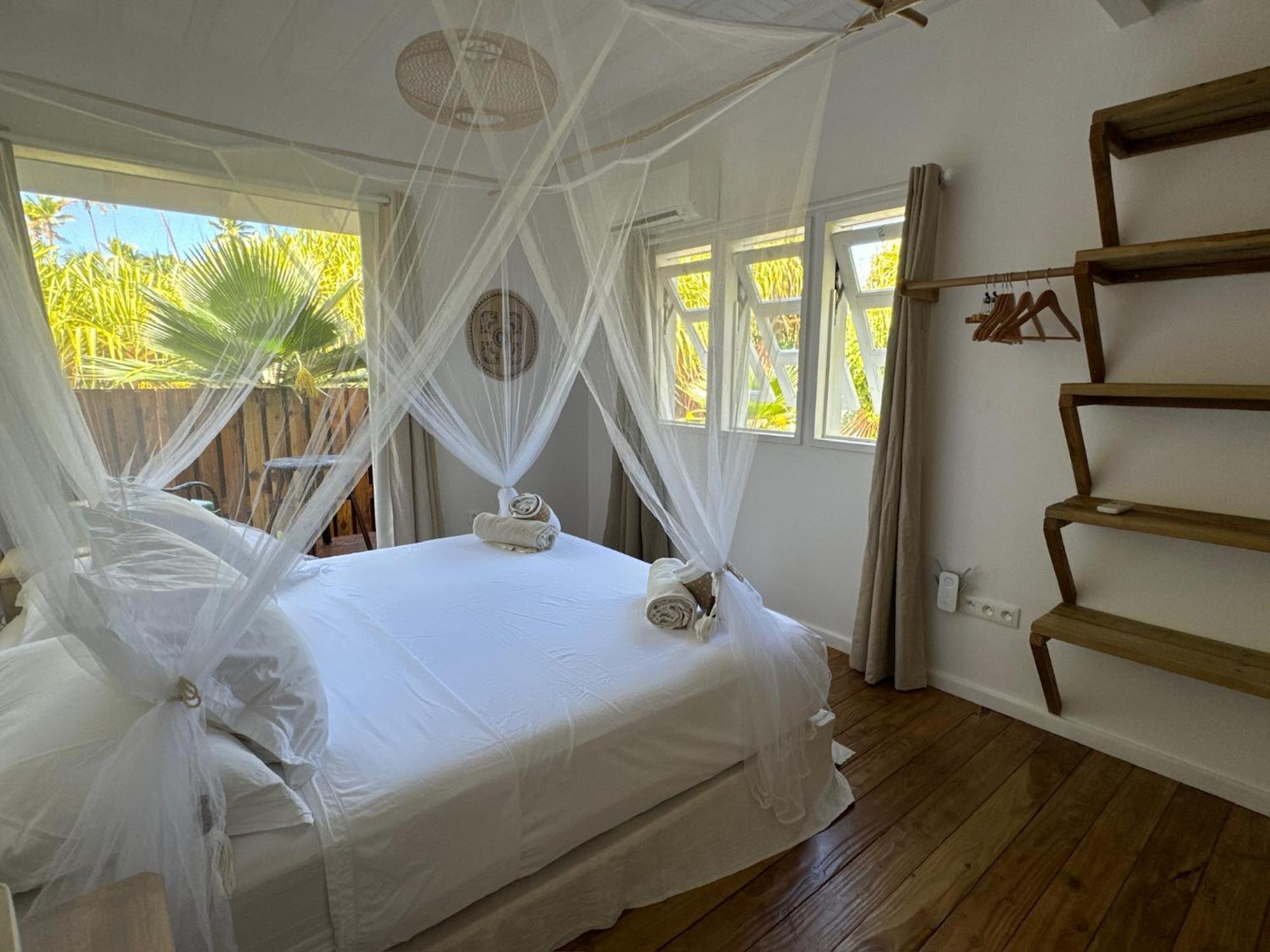 Le Coconut Lodge 아바토루 외부 사진